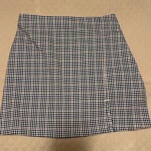 Hollister Black and White Plaid Mini Skirt